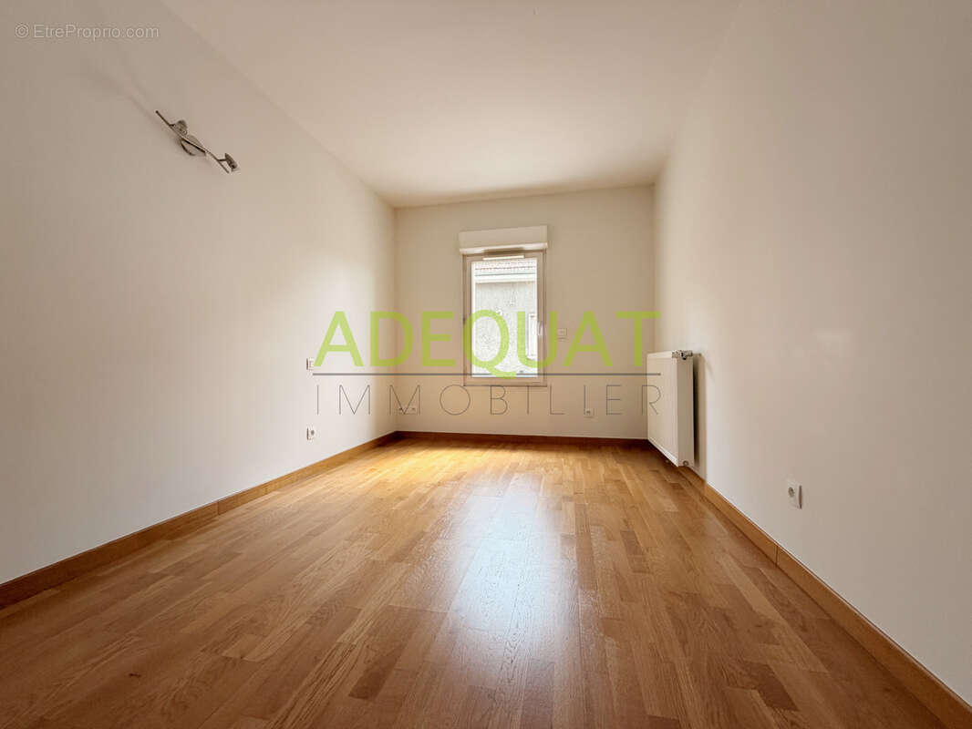 Appartement à BOURGOIN-JALLIEU