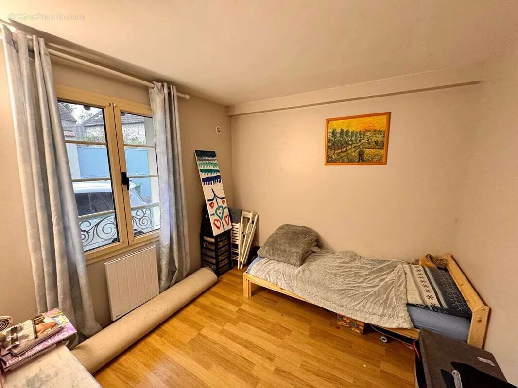 Appartement à CRESPIERES