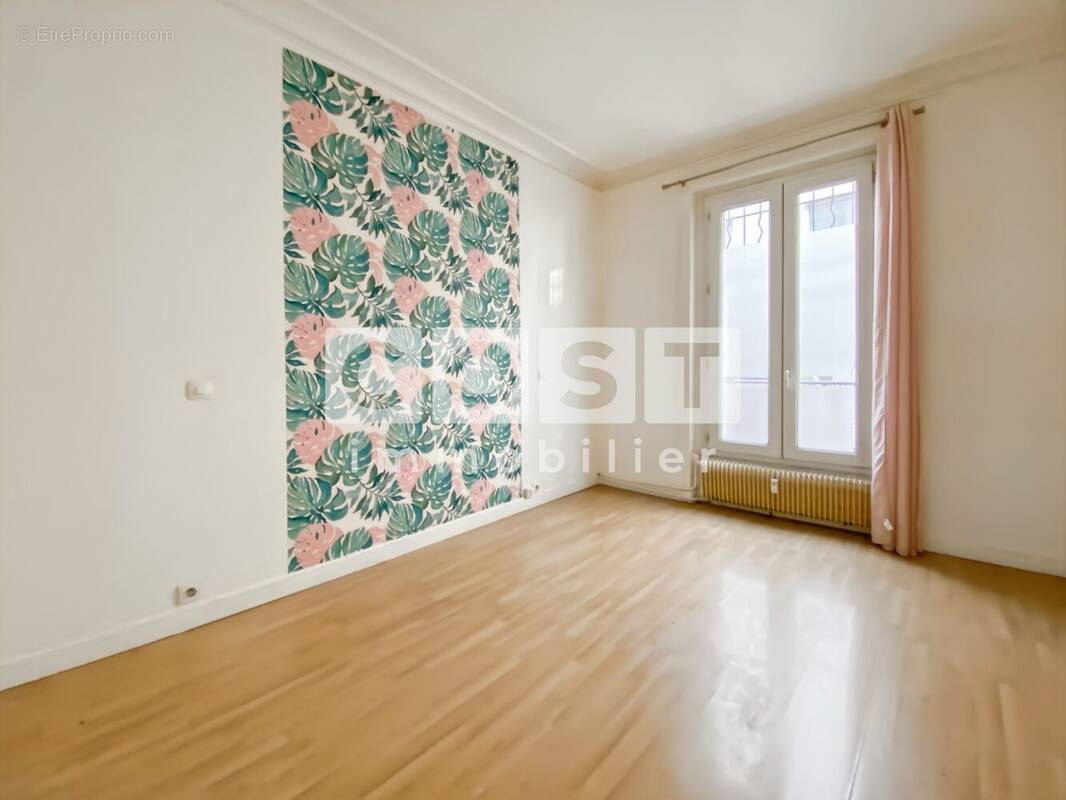 Appartement à ASNIERES-SUR-SEINE