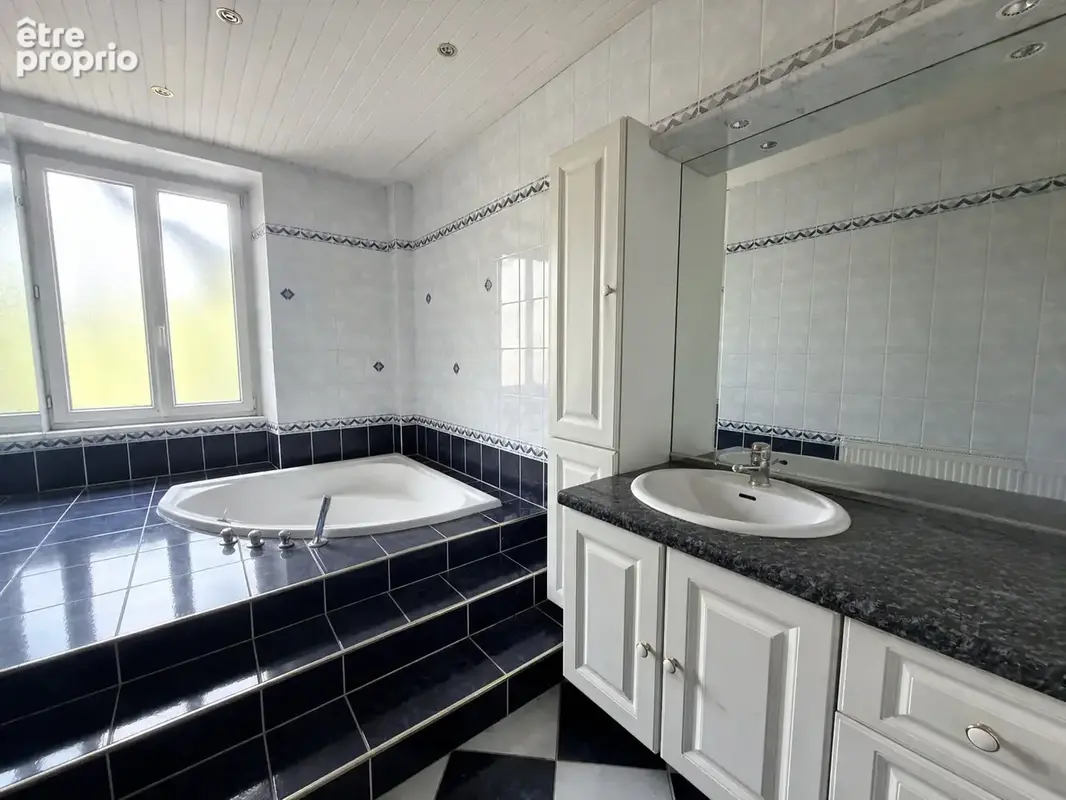 Appartement 3 pièces de 105 m2 avec jardin privatif   Wintzenheim La Forge - photo 5