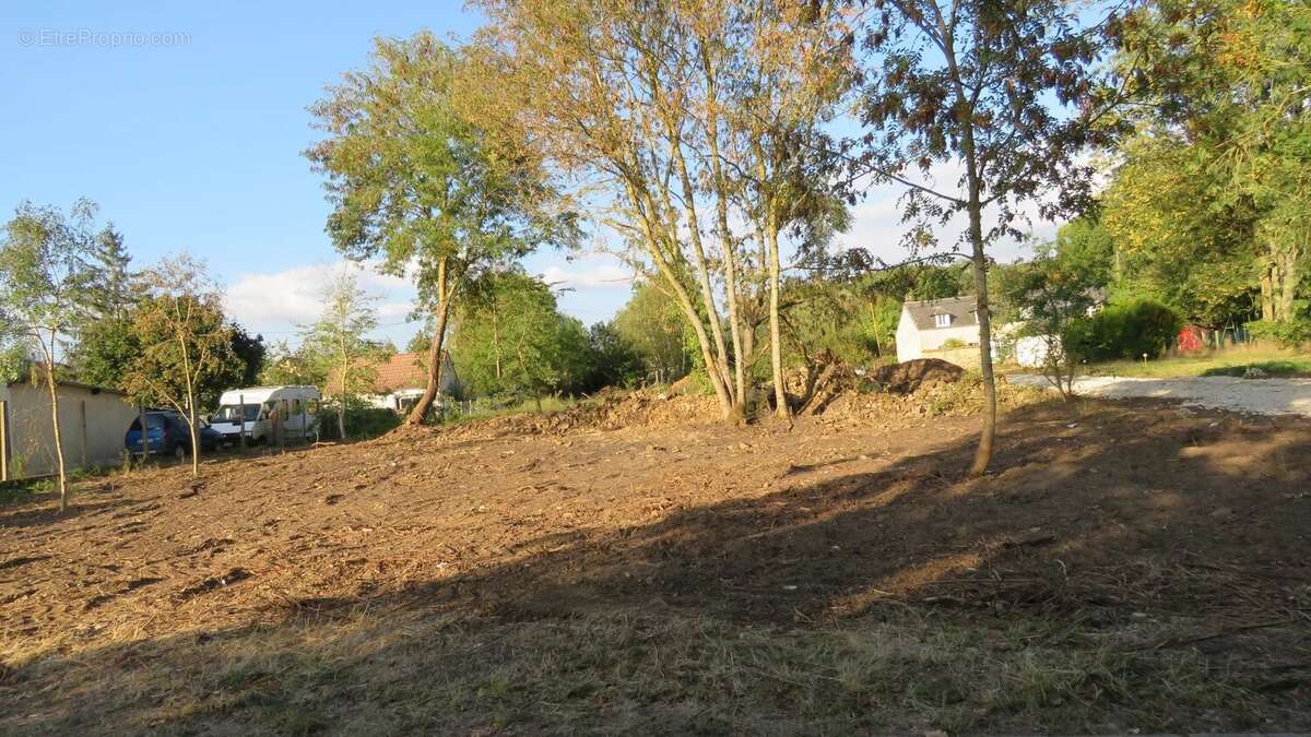 Terrain à HERMERAY