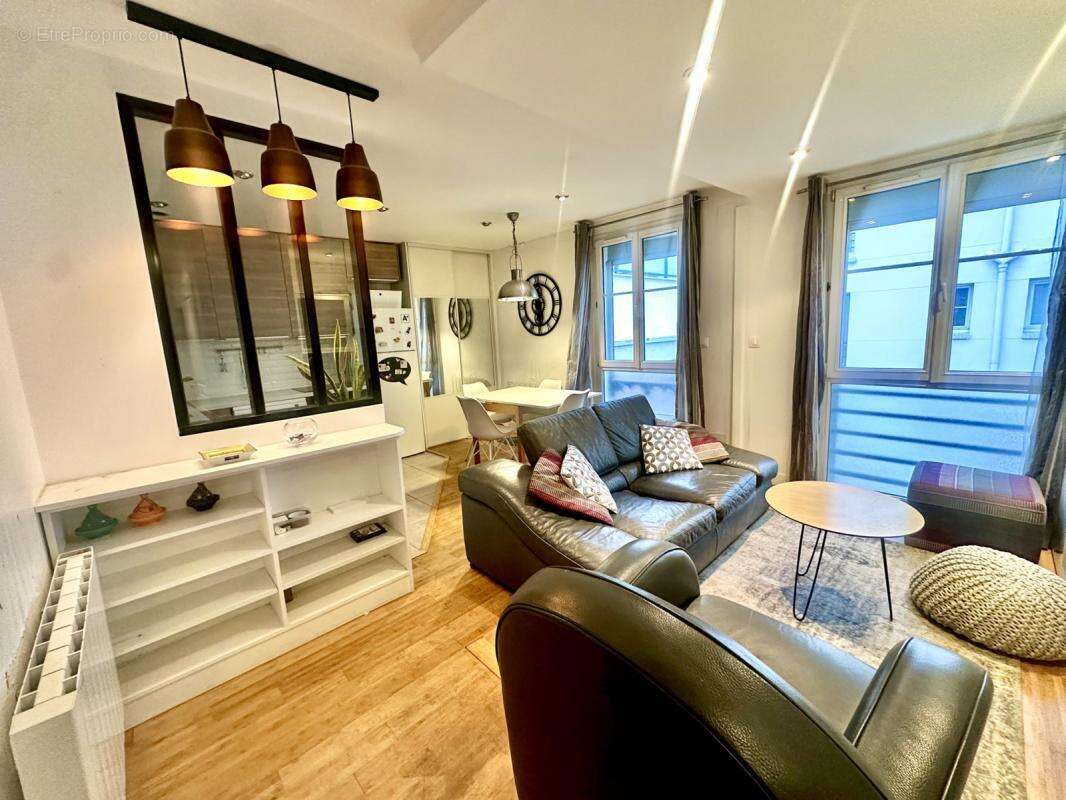 Appartement à LEVALLOIS-PERRET