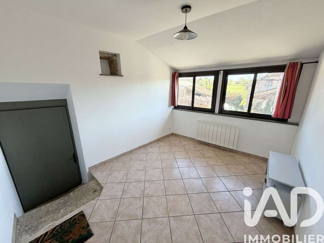 Maison 119 m² à Lunan  - photo 5