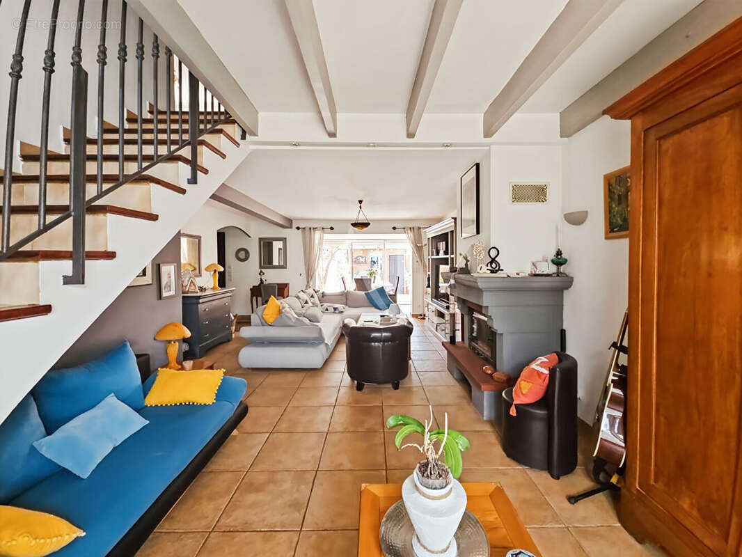 Villa appartement LE PRADET   5 pièce(s)   115 m2 - photo 4