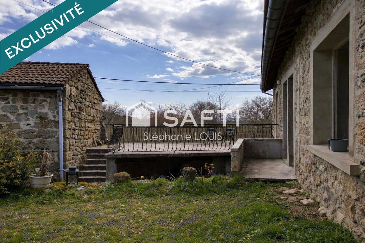 Maison 87 m² à Apinac  - photo 3