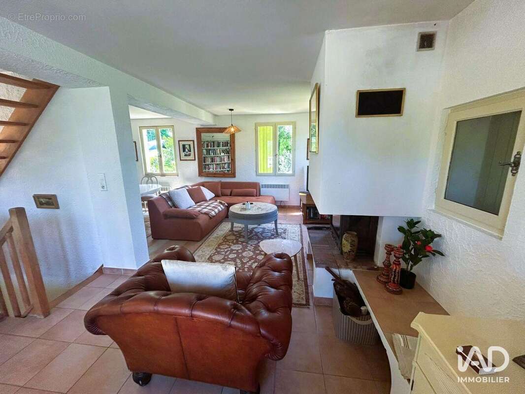 Maison 170 m² à Bargemon  - photo 5