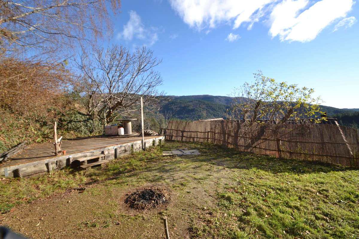 Maison à PONTEILS-ET-BRESIS