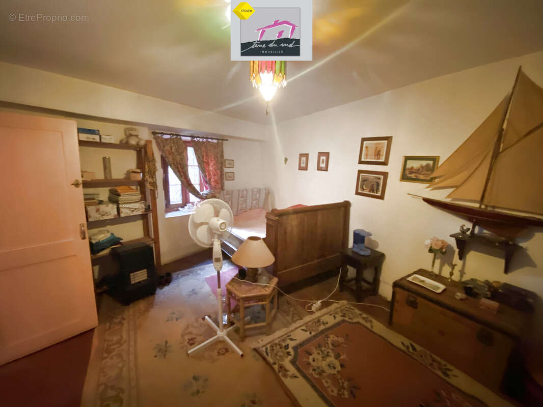 Maison à VILLENEUVE-MINERVOIS
