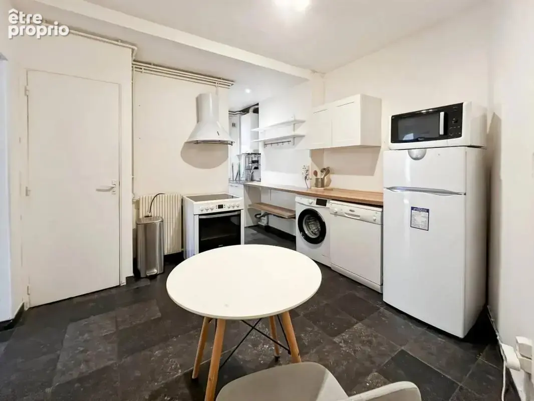 Appartement 2 pièces avec charme de l'ancien à Pigalle - photo 5