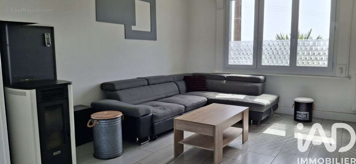 Photo 2 - Maison à ILLIES