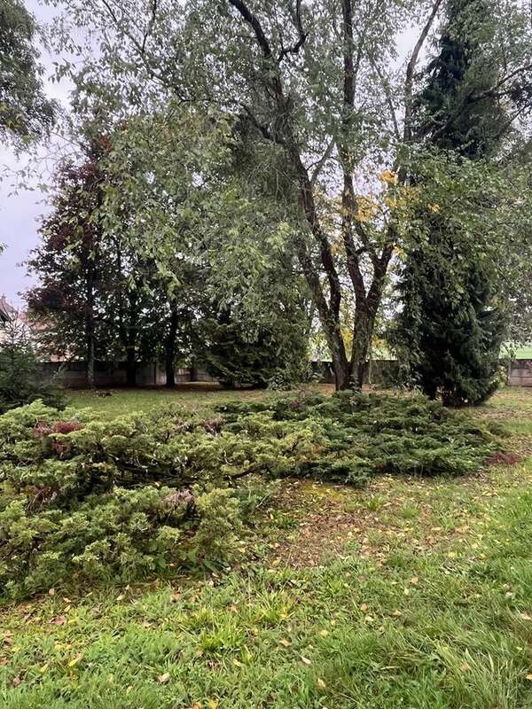 Terrain à LUXEUIL-LES-BAINS