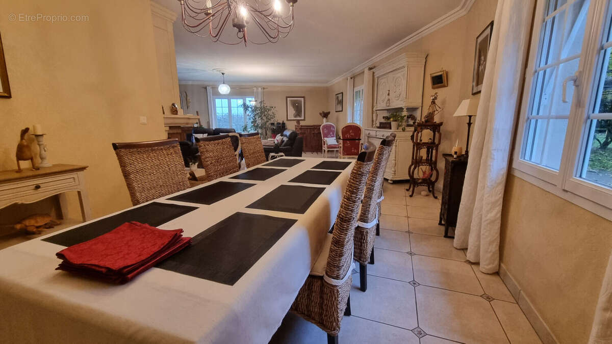 Maison à VALDIVIENNE