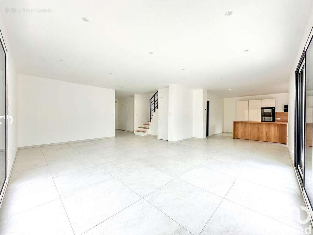 Photo 4 - Maison à ETERVILLE