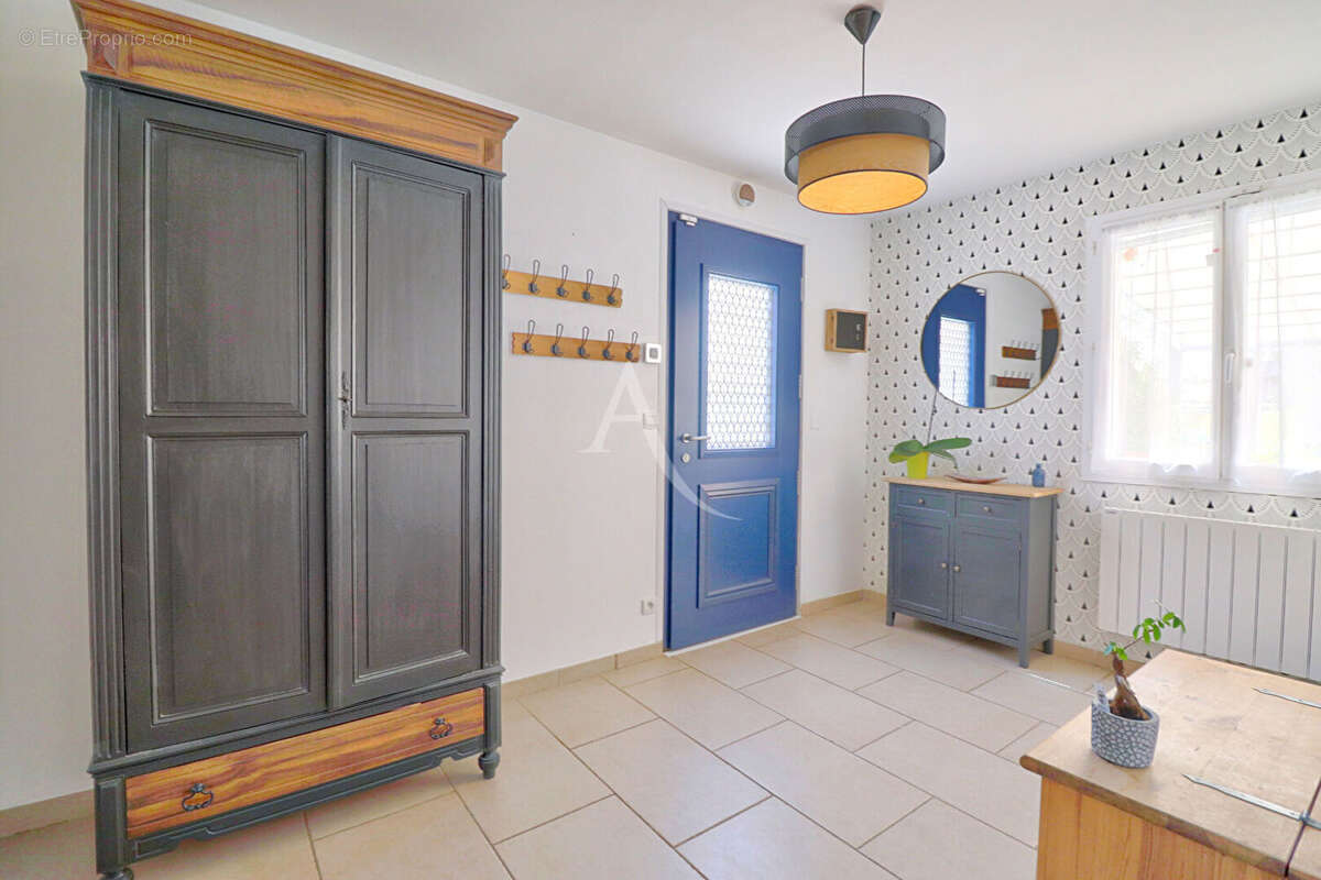 Villa type 6 avec jardin paysage piscine chauffee garage a greoux les bains - photo 10