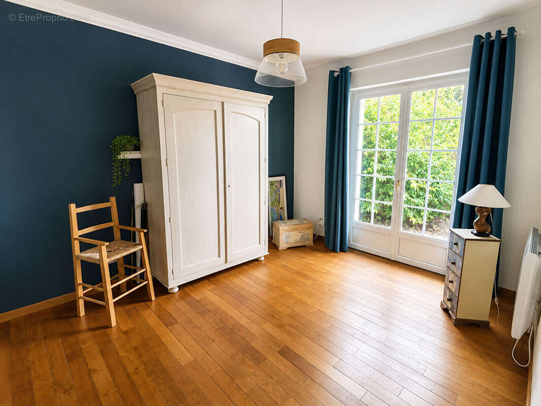 Pavillon familial 136 m² 4 chambres Sous-sol complet - photo 9