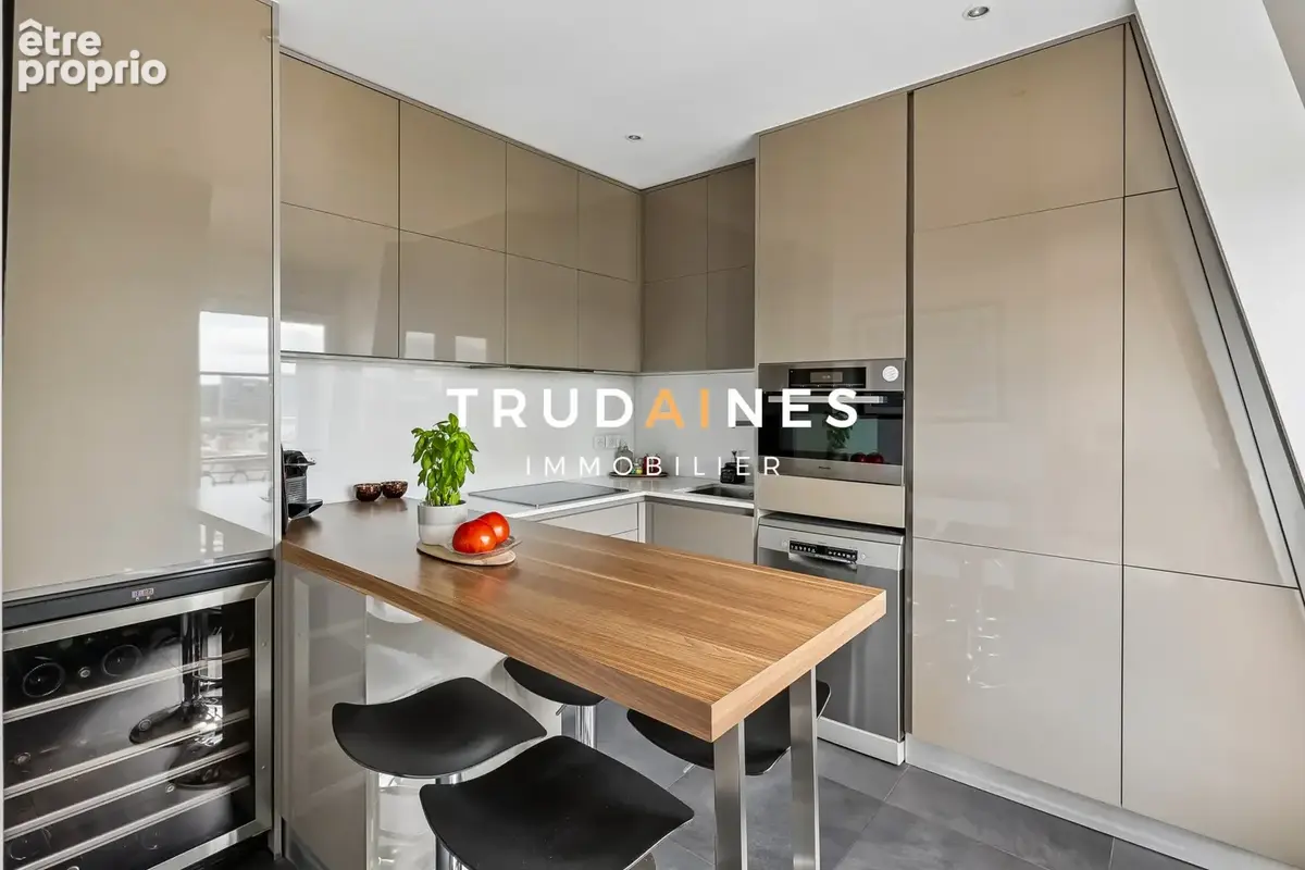 Appartement 3 chambres 83m2, vue sur Seine, dernier étage - photo 6