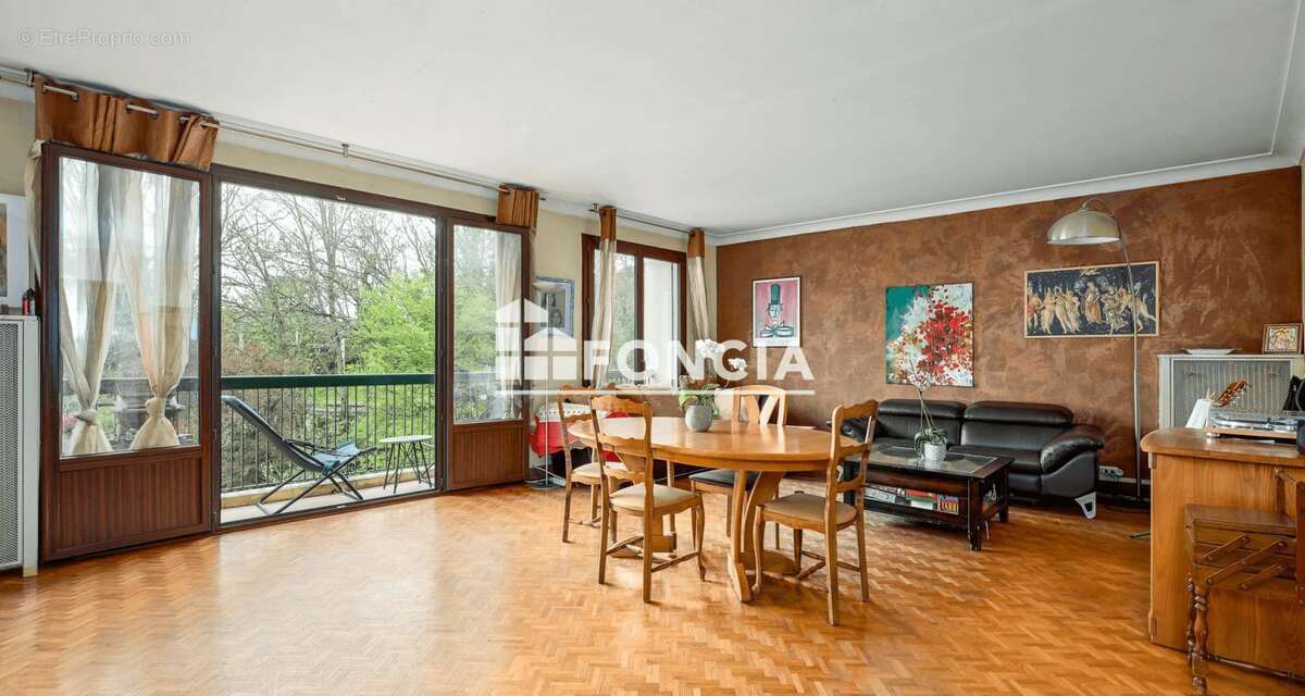 Appartement à FONTENAY-AUX-ROSES