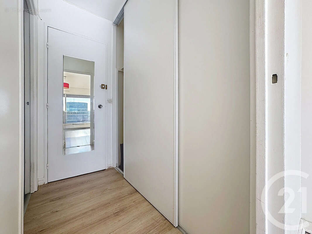Appartement à PARIS-12E
