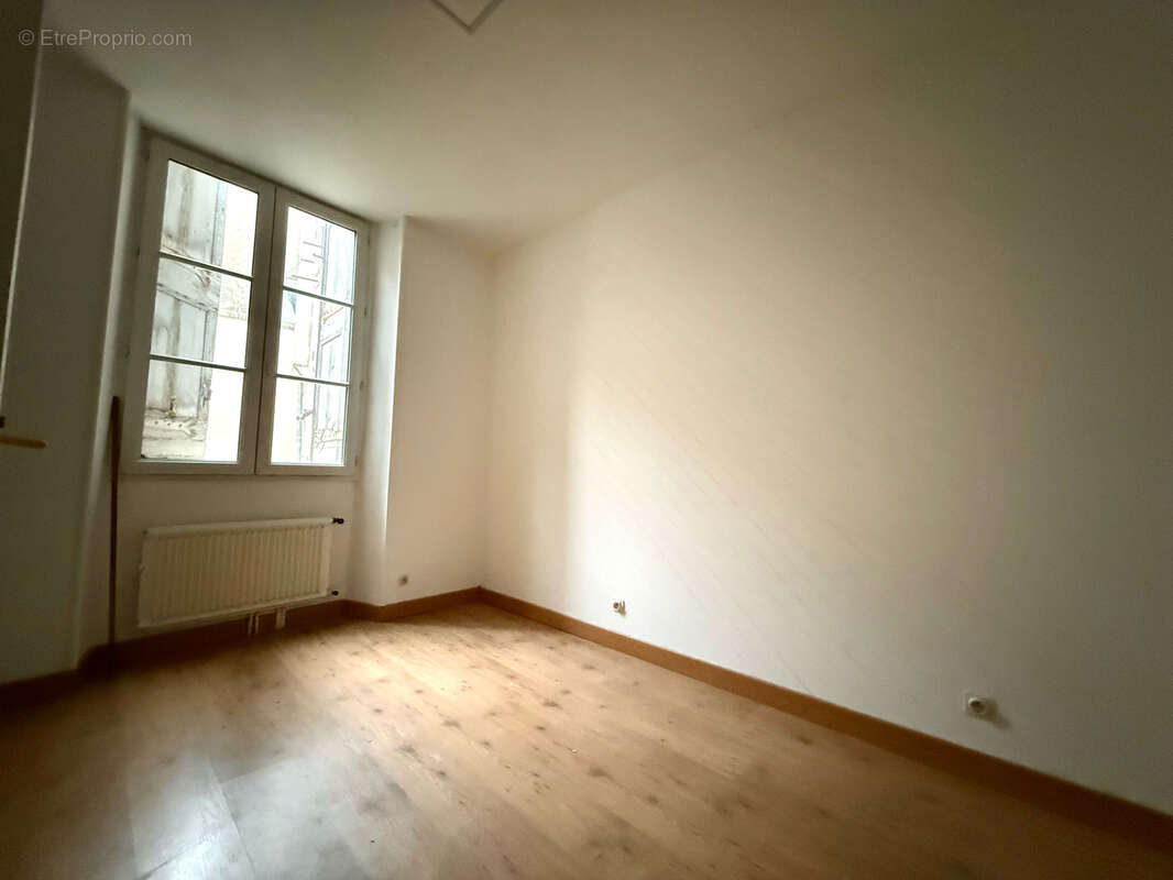Appartement à LODEVE