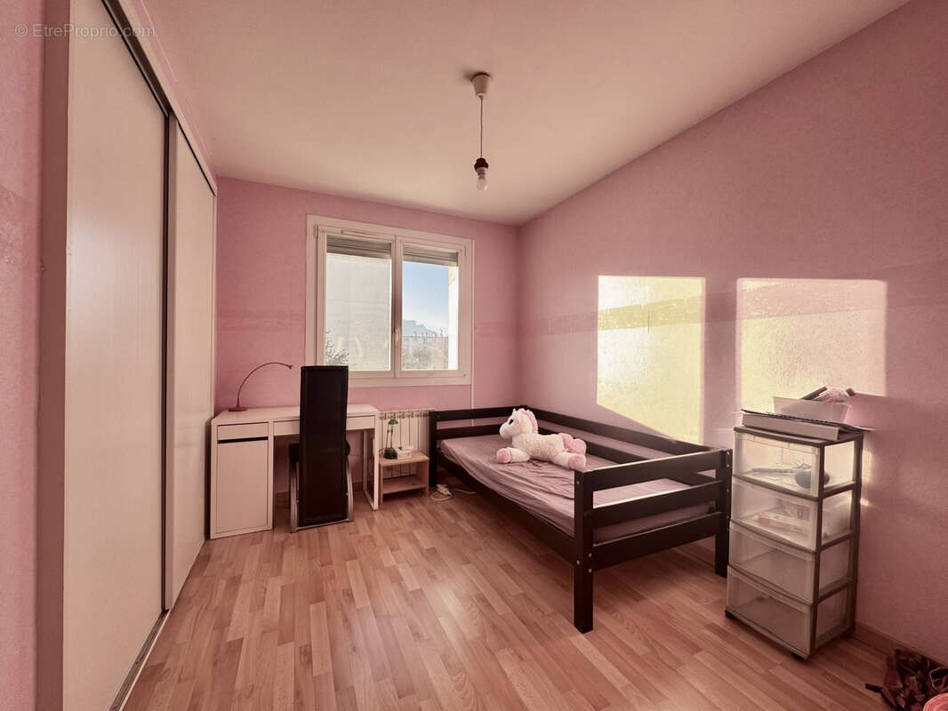 Appartement à SAINT-MARTIN-D&#039;HERES