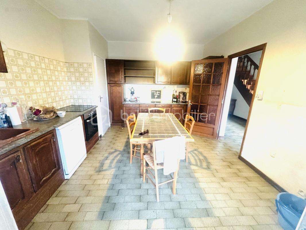 Maison à LIGNAN-SUR-ORB