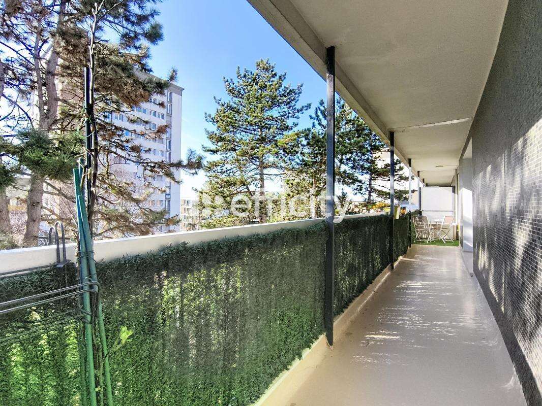 Appartement à SAINT-GRATIEN