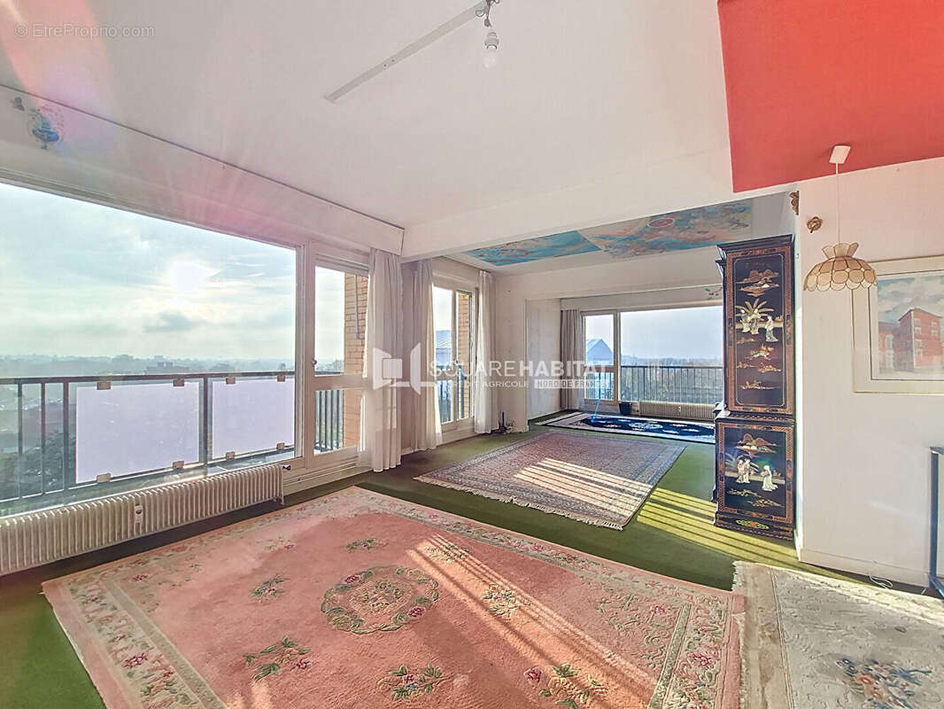 Appartement à VALENCIENNES