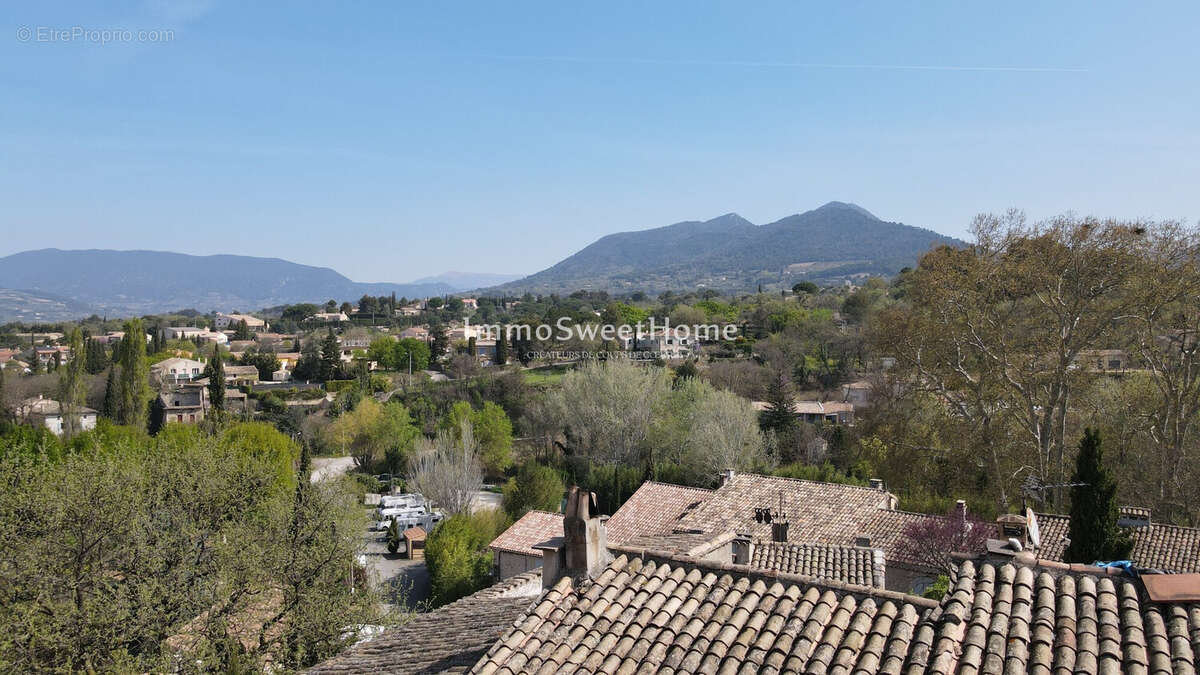 Maison à MIRABEL-AUX-BARONNIES