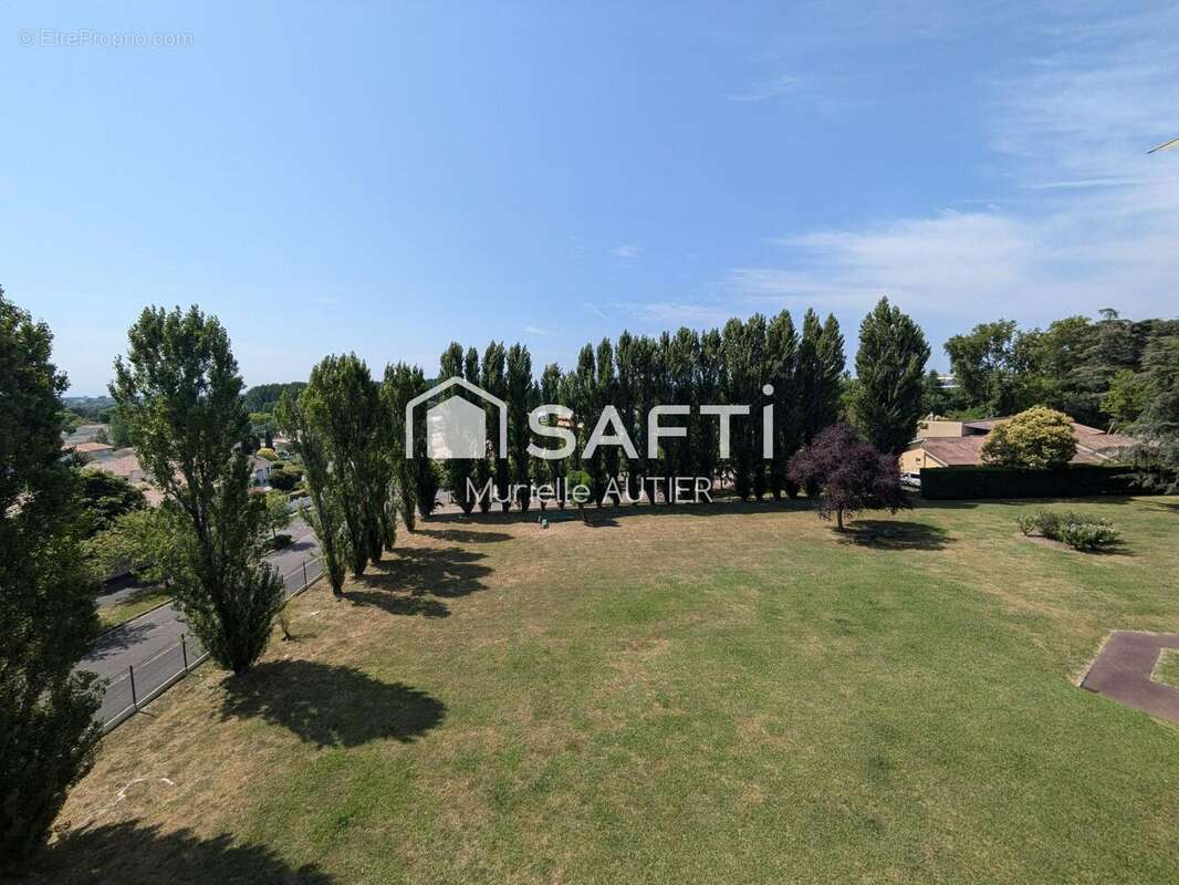 Photo 2 - Appartement à BLANQUEFORT