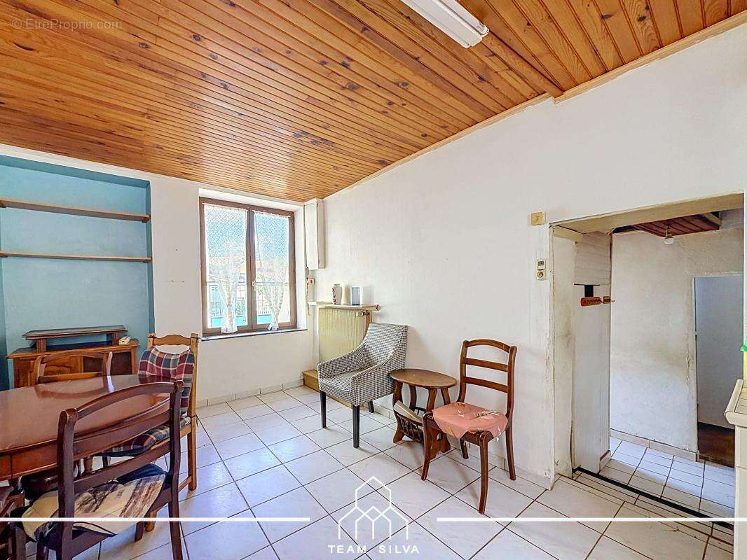 Maison 100 m² à Communay  - photo 13