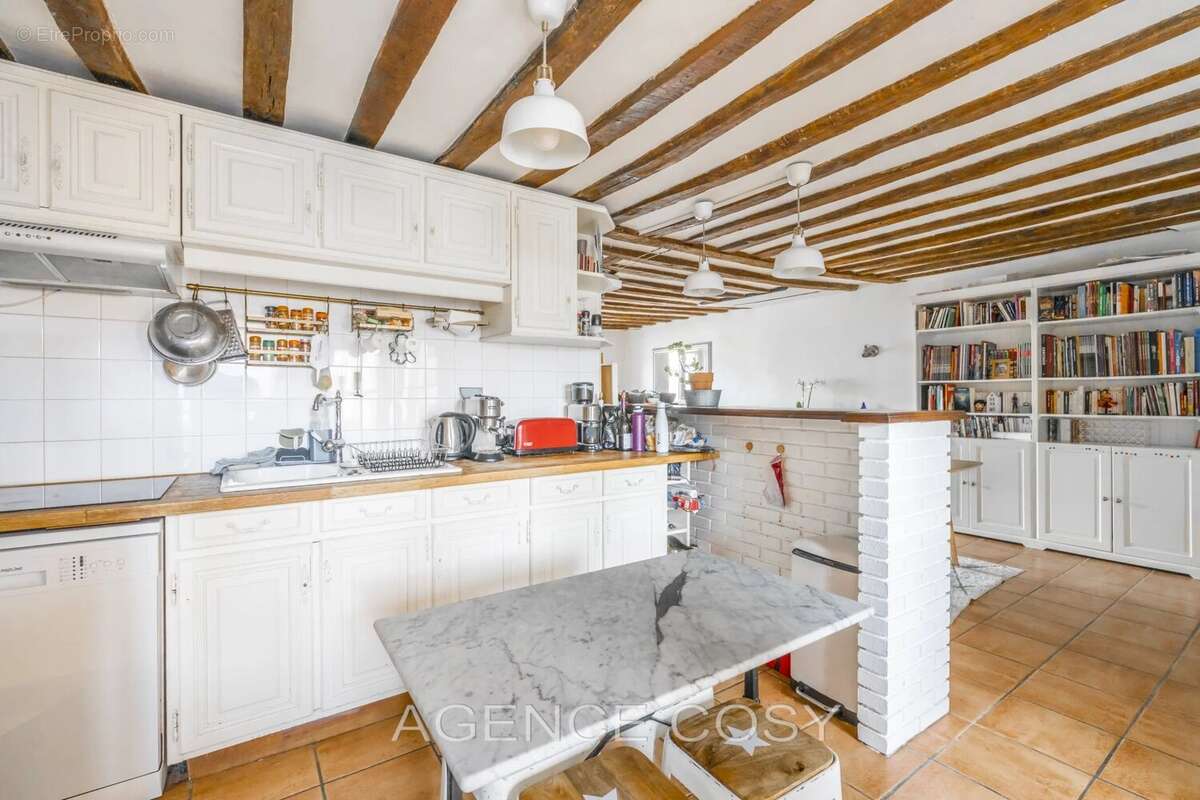 Appartement à VERSAILLES