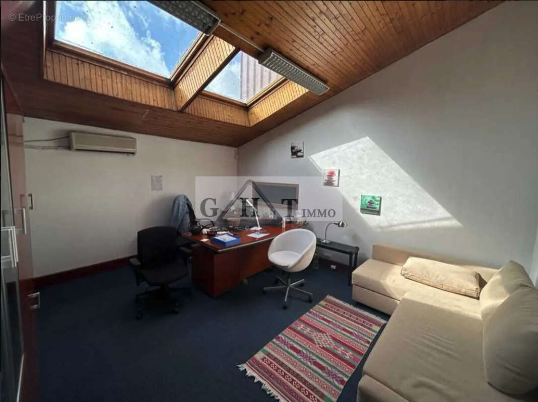 Commerce à BAGNOLET