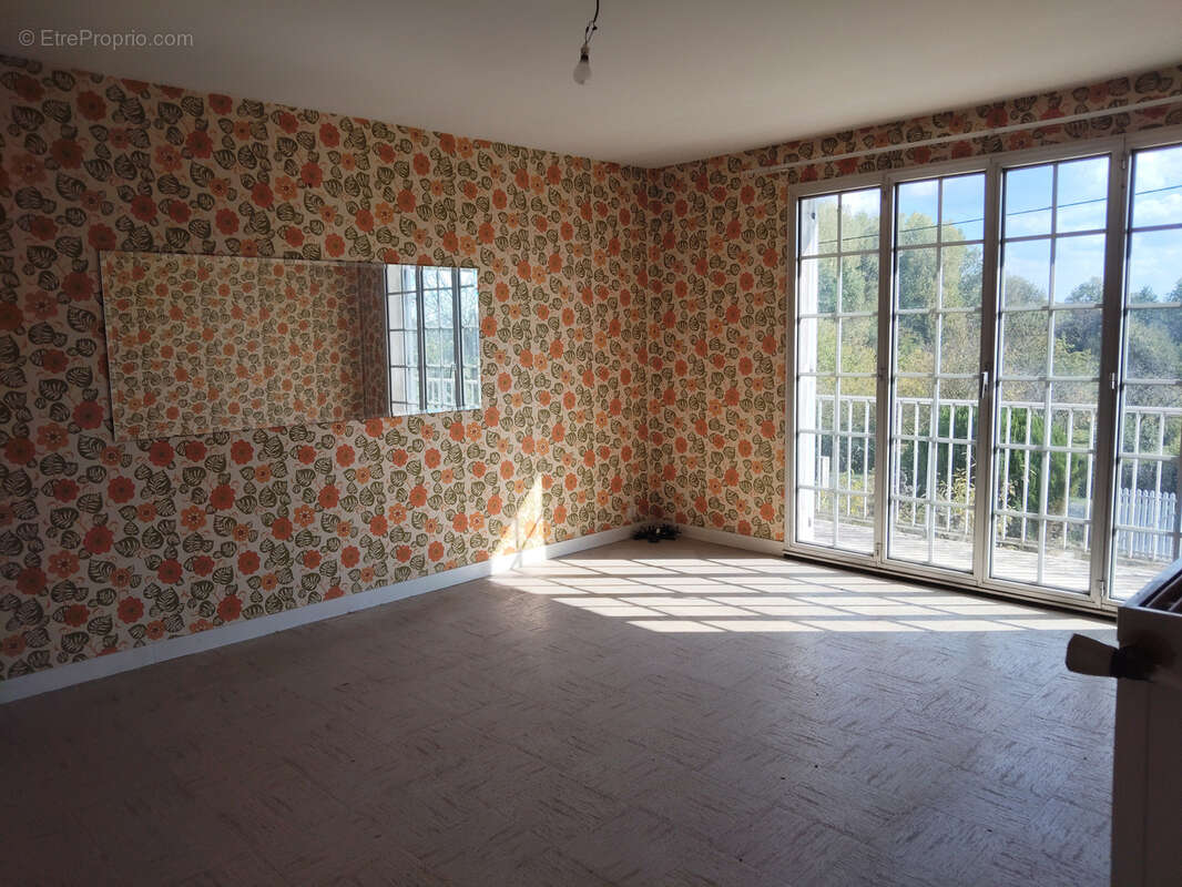 Maison à VERNOU-SUR-BRENNE