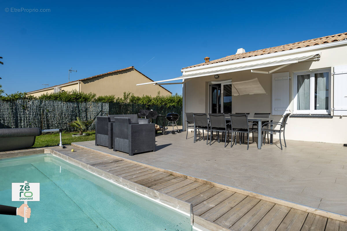 Maison à LONGEVILLE-SUR-MER