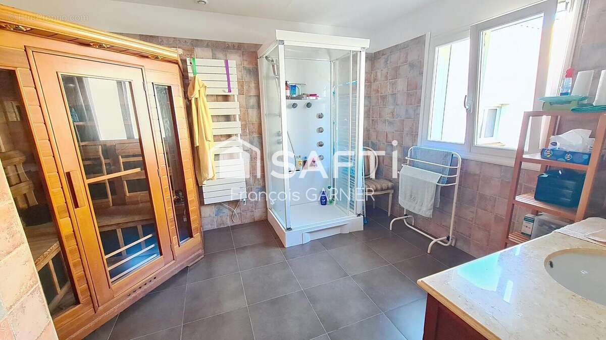 Photo 8 - Maison à SIX-FOURS-LES-PLAGES