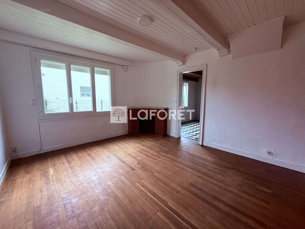 Maison à SAINT-MEDARD-EN-JALLES