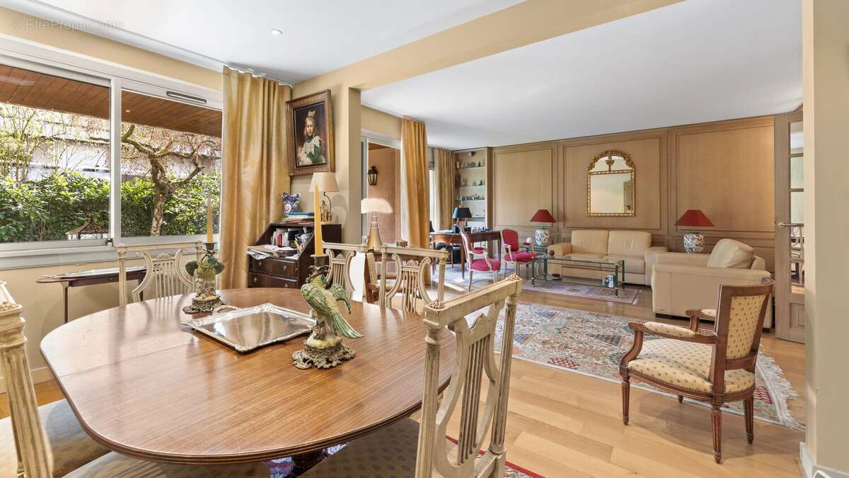 Appartement à VAUCRESSON