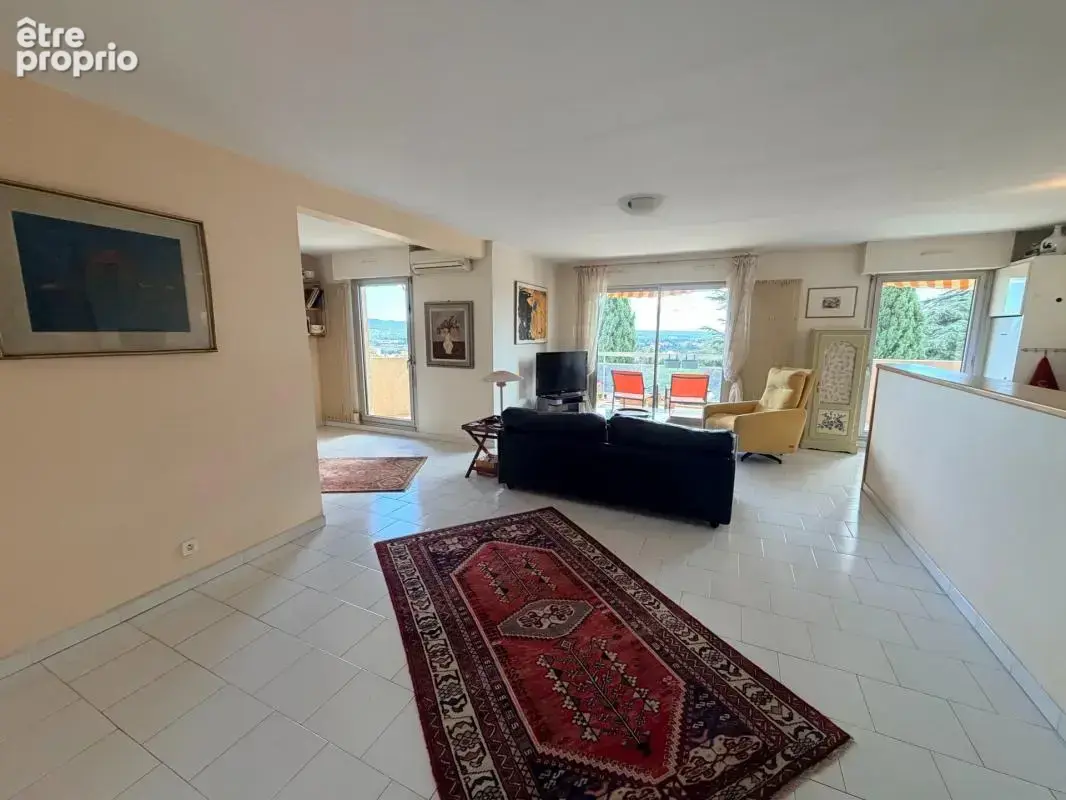 Aix-nord – type 4 de 101 m² avec terrasse et ascenseur - photo 4