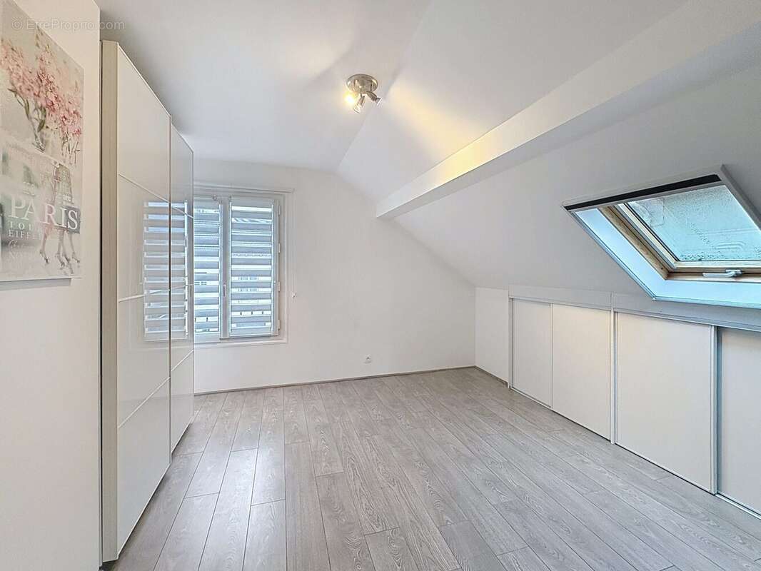 Maison à L&#039;HAY-LES-ROSES