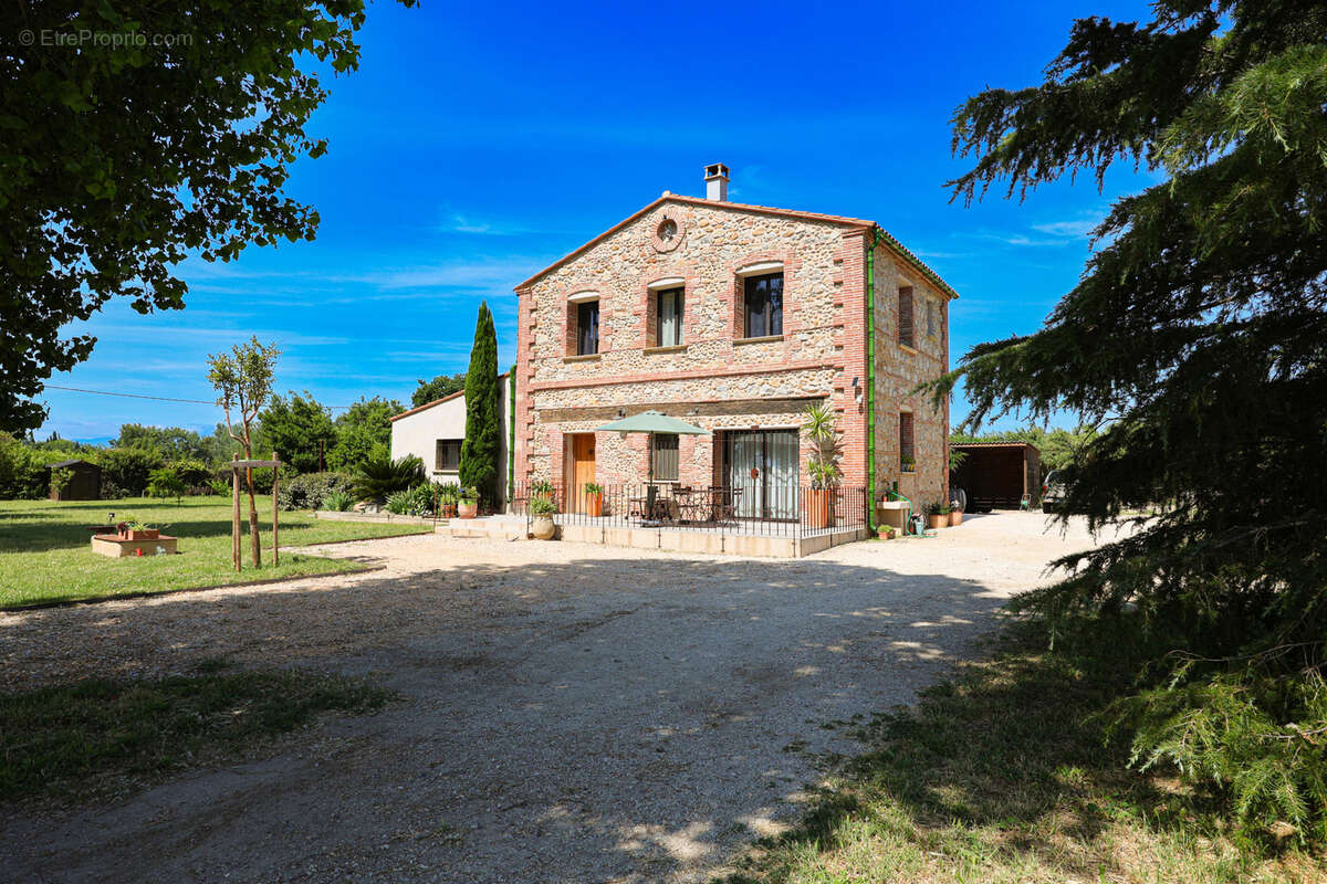 Maison à PIA
