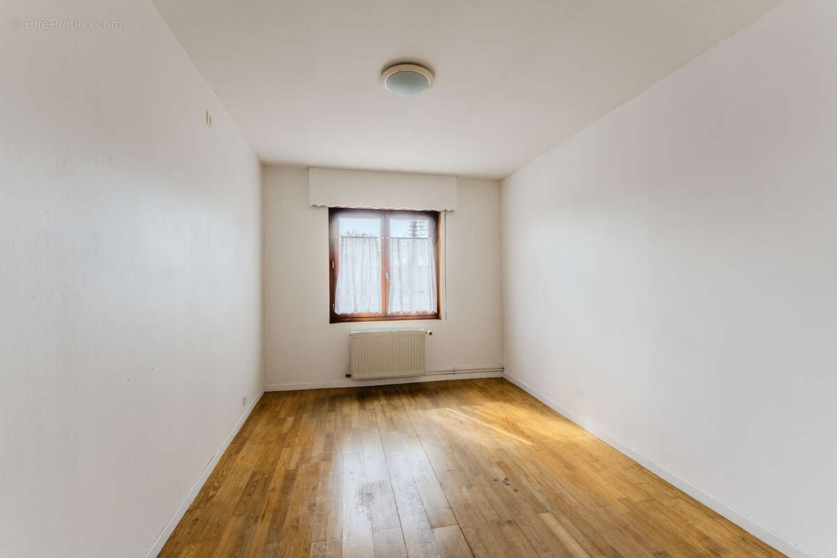 Appartement à BAUVIN