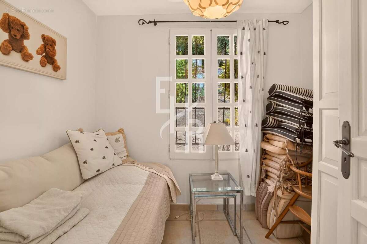 Maison à MOUGINS