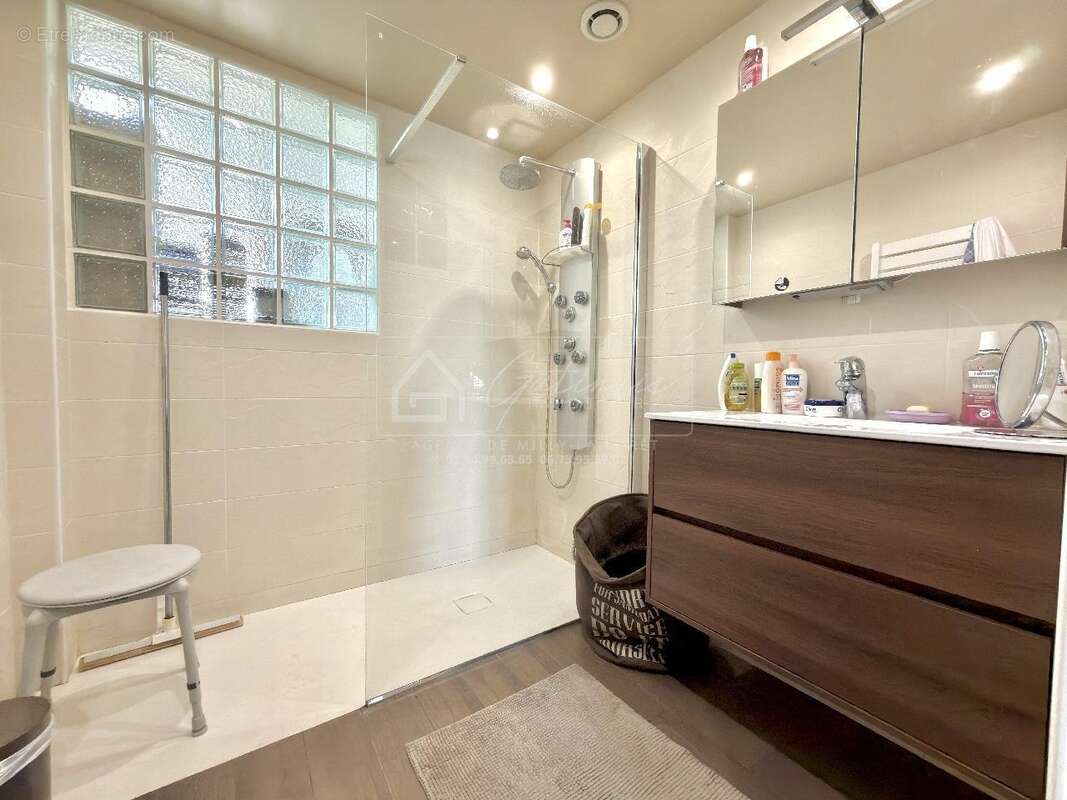 Maison à MALESHERBES