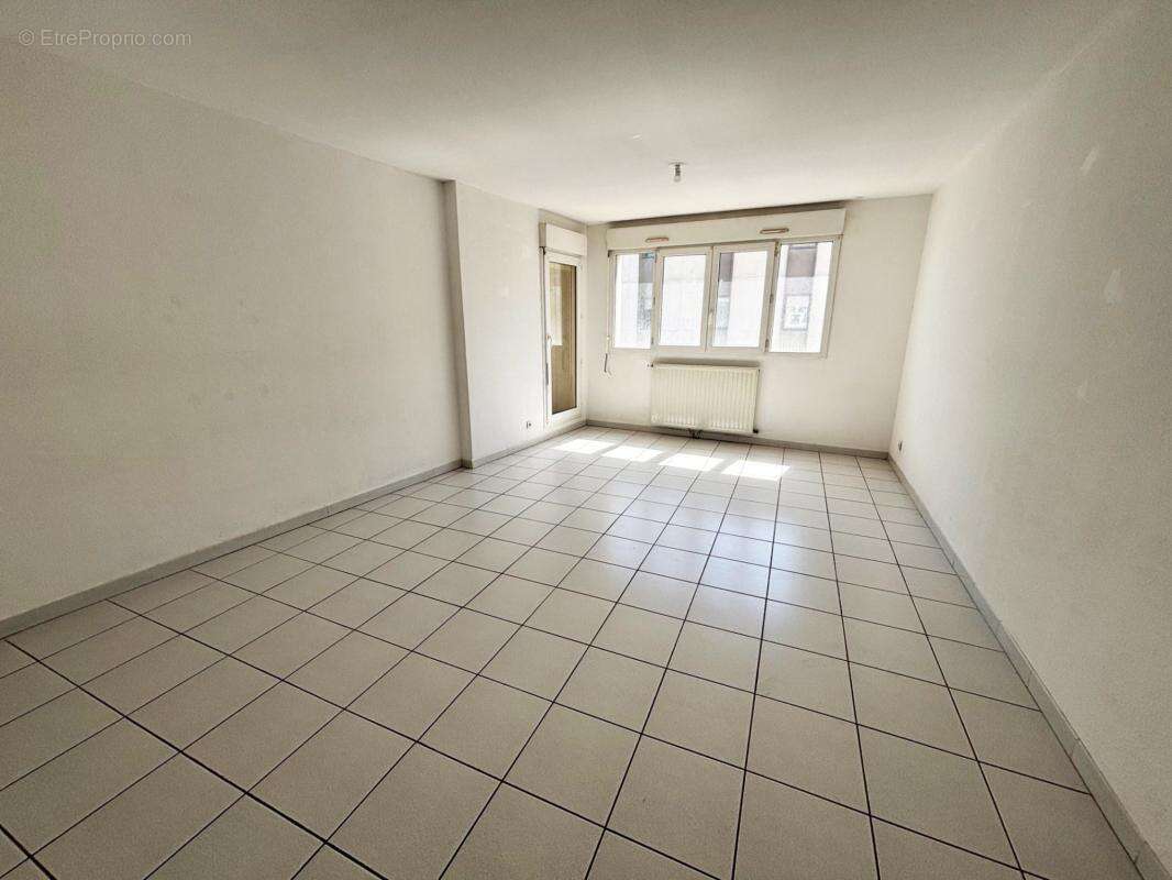 Appartement à NIMES