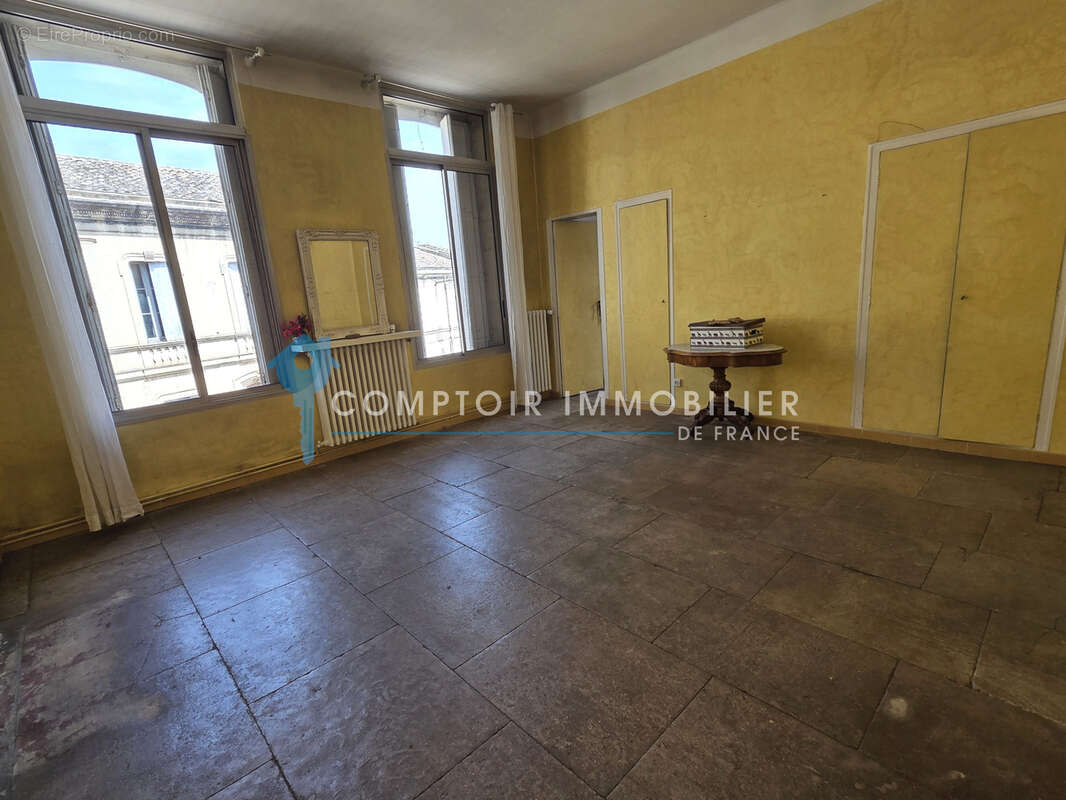 Immeuble de rapport avec Maison vigneronne et  locaux proche centre ville - photo 16