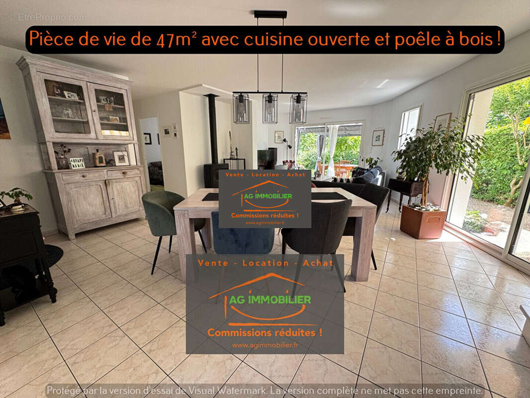 Maison à LA CHAPELLE-DES-FOUGERETZ