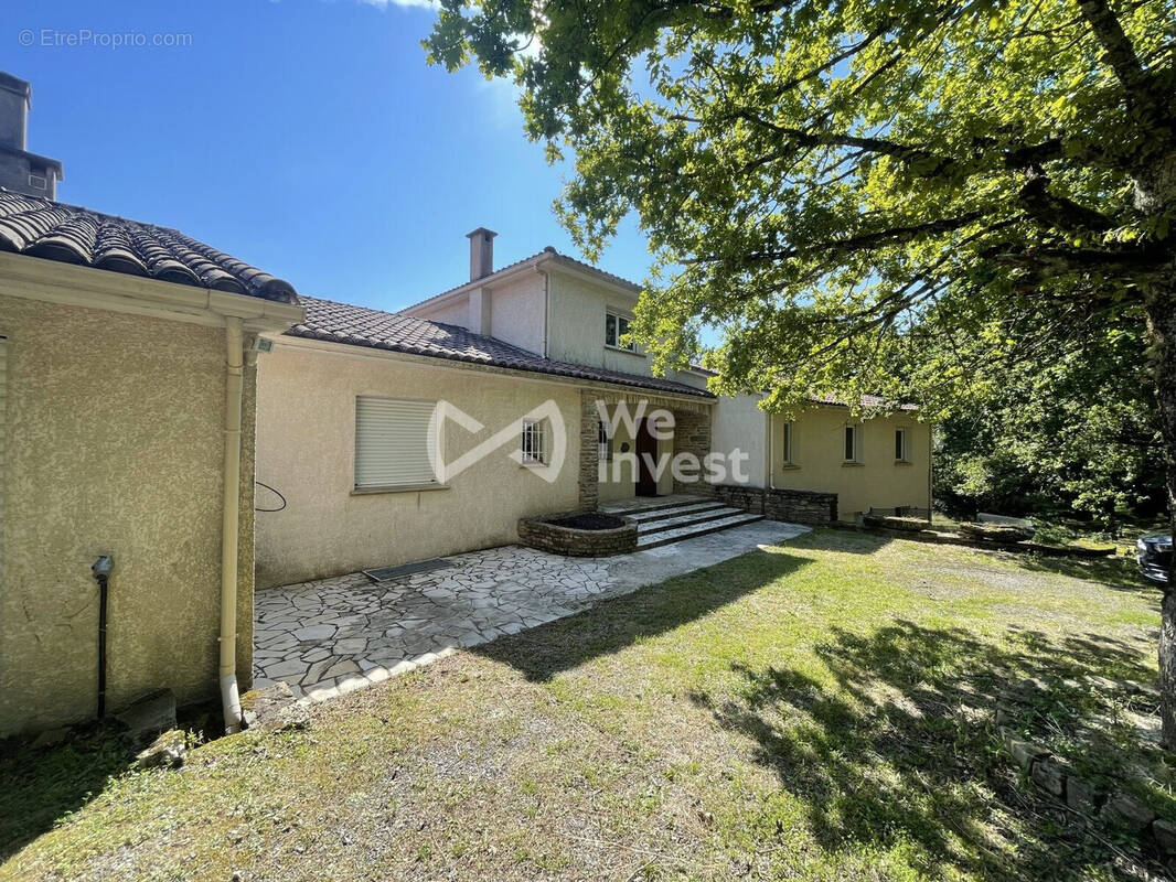 Maison à SAINT-AMANS-VALTORET