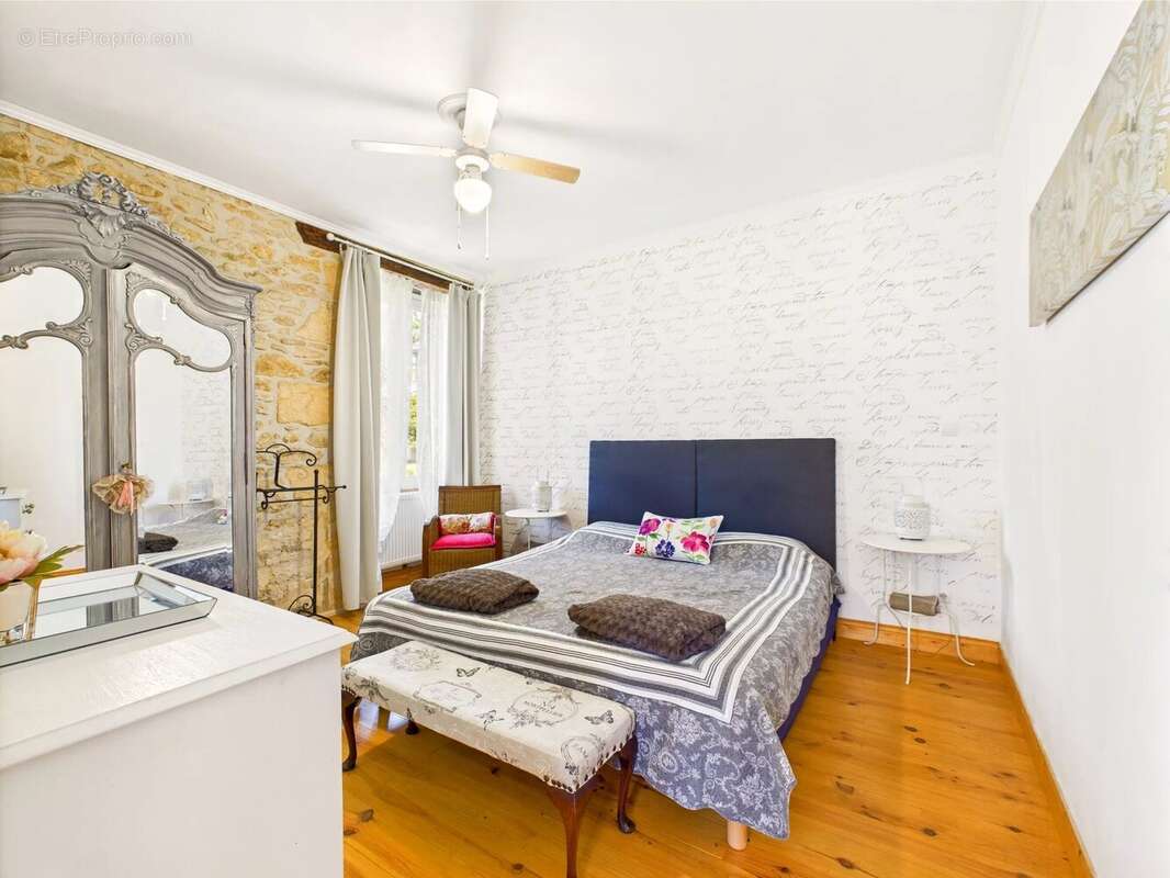 Maison à SARLAT-LA-CANEDA