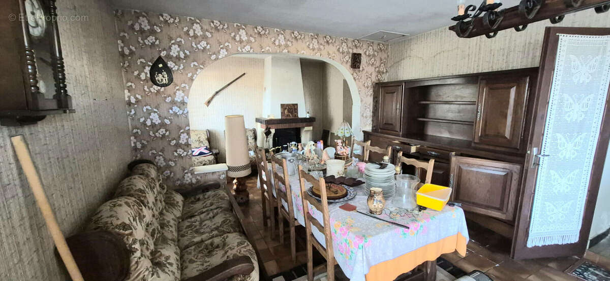 Maison à SAINTE-EULALIE