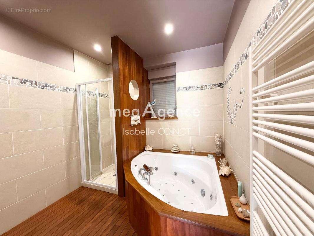 Propriété de caractère en pierre du XIXe siècle THOIRY 78770 - photo 11